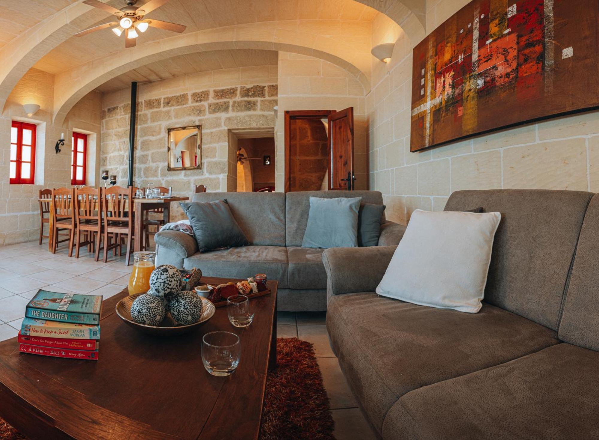 Amaryllis Holiday home